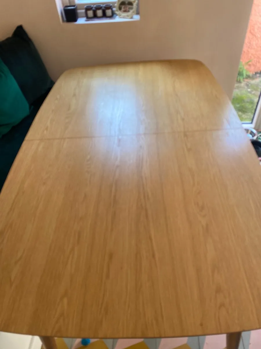 Dining table -Extendable - Image 4