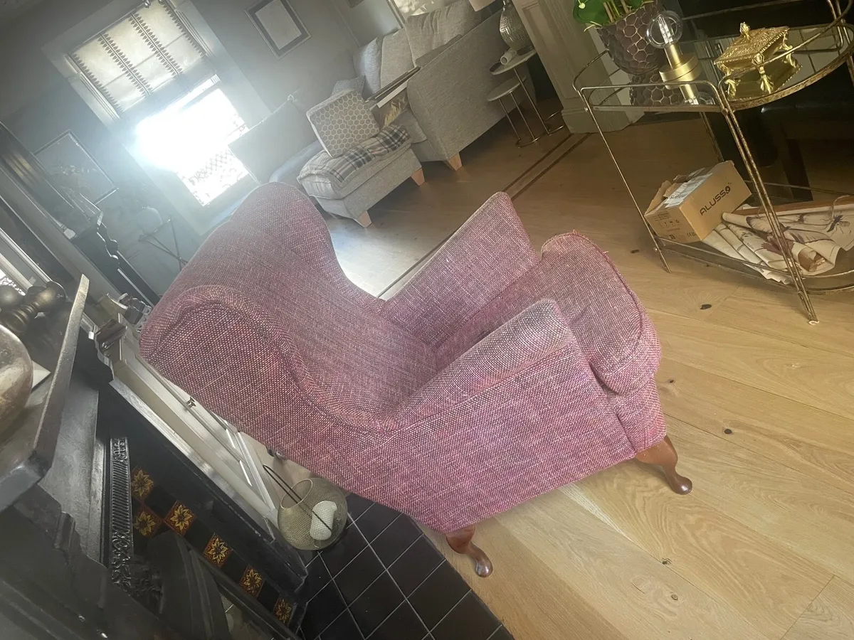 Armchair - Image 4