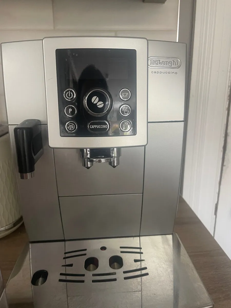 Delonghi Coffee machine - Image 4