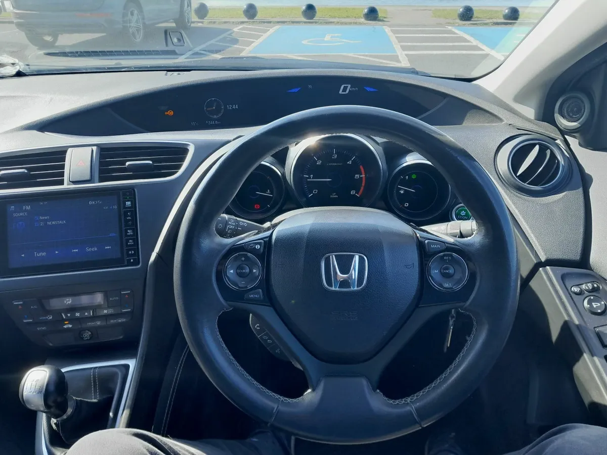Honda Civic 2016 - Image 3