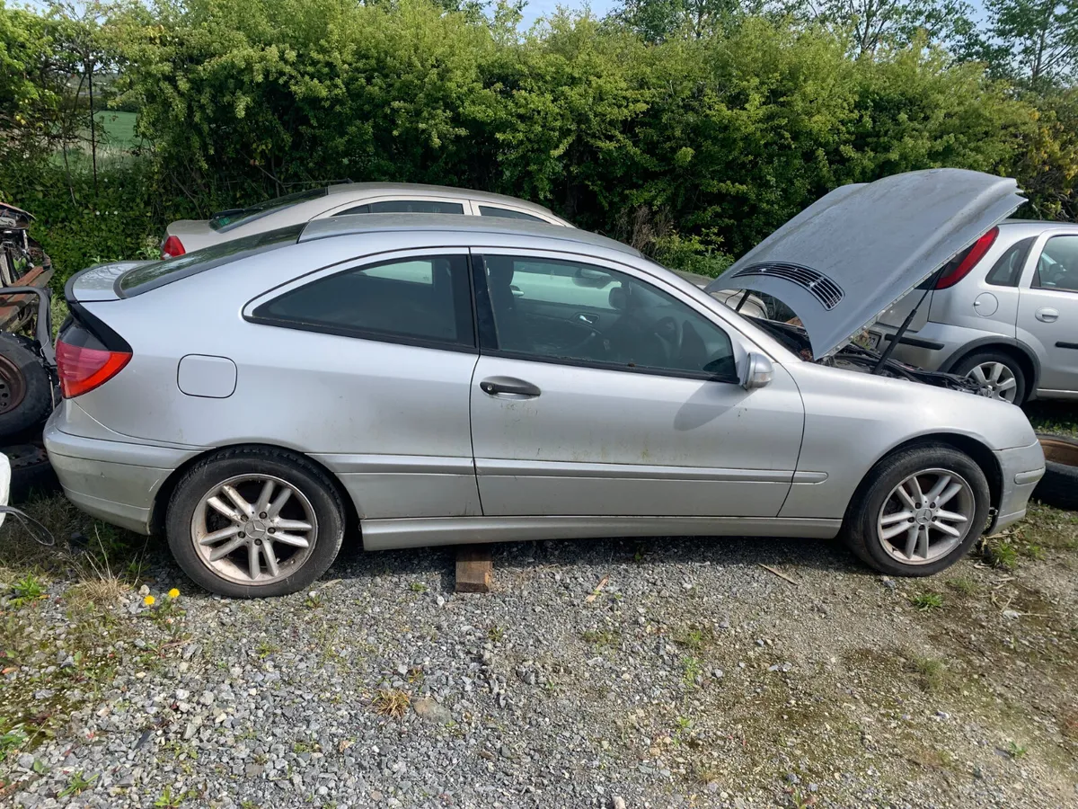CAR PARTS NORTH DUBLIN - Image 3