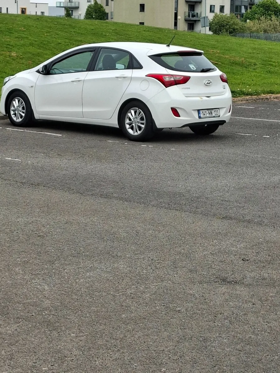 Hyundai i30 2014 - Image 4