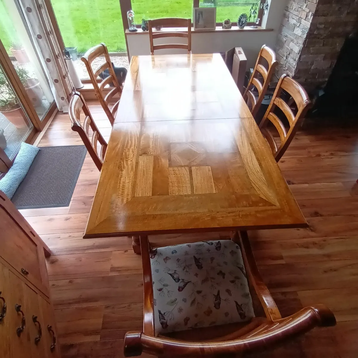 Extends: Wood & Glass Dining table & 8 chairs - Image 4