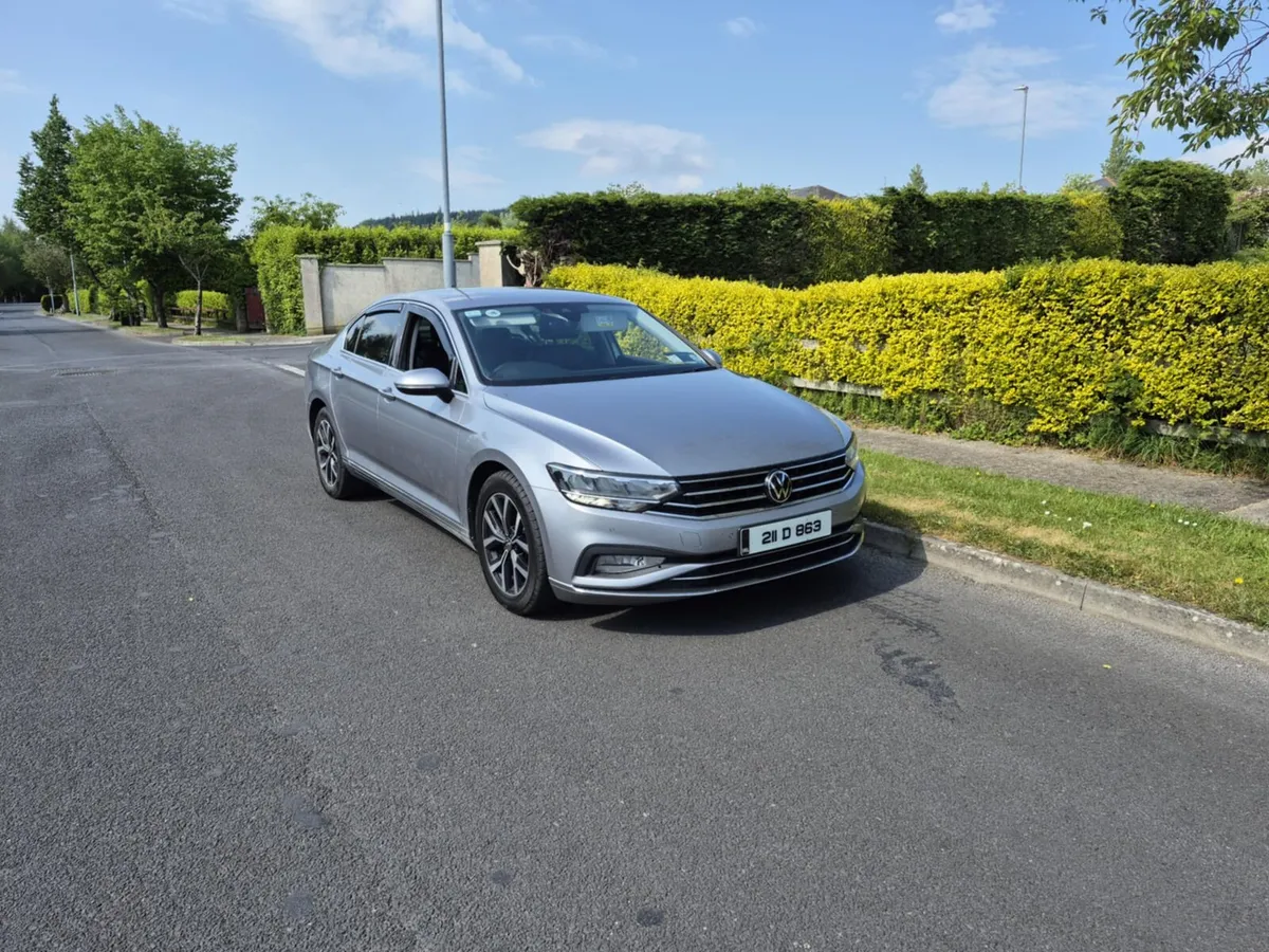 Volkswagen passat - Image 1
