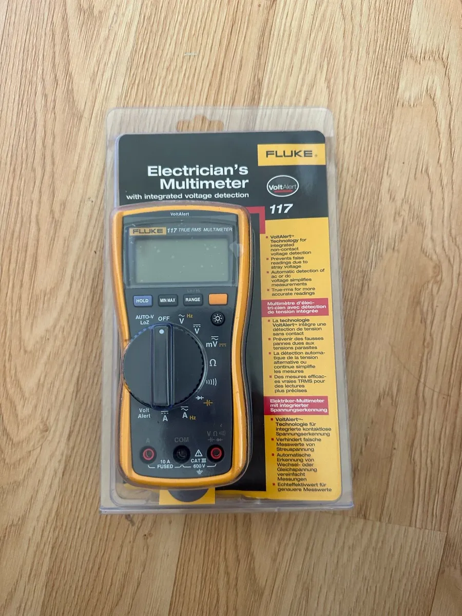 Electricians tools - Image 1