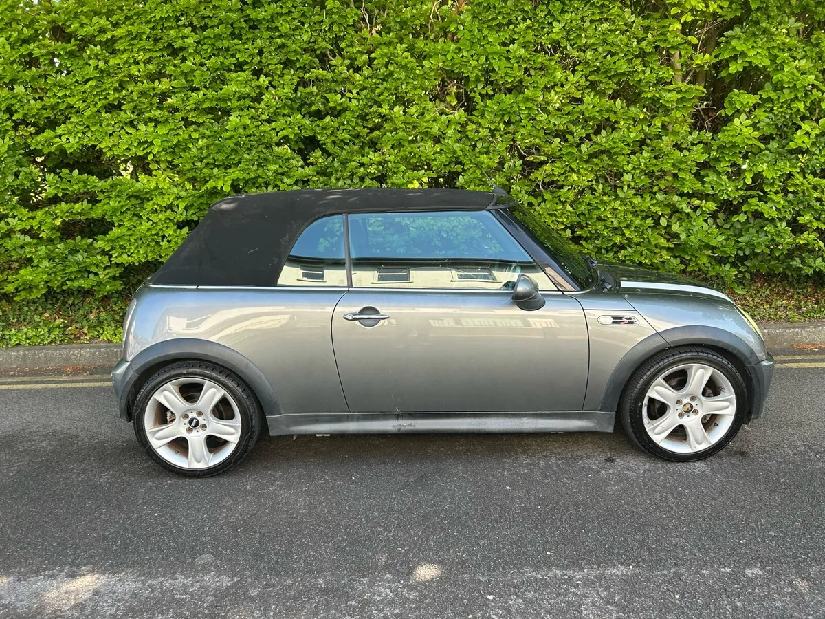 2007 Mini Cooper S Convertible - Image 2