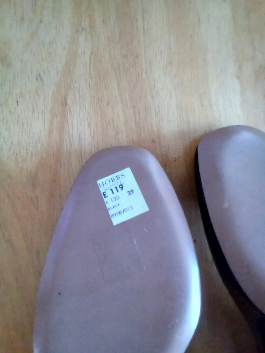 Hobbs of london ladies black patent  size 6 - Image 4