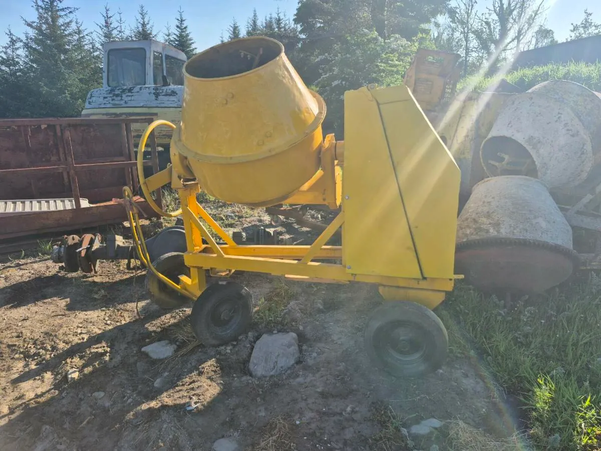 Benford terex diesel mixer - Image 1