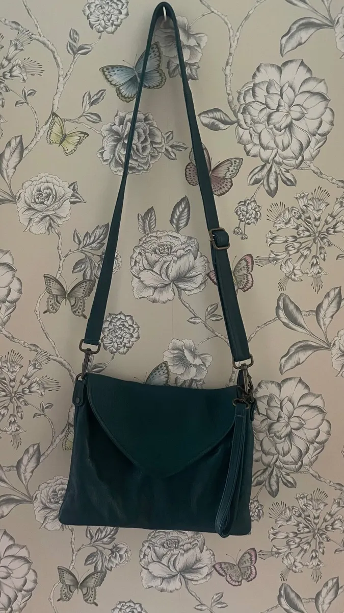 Green bag - Image 1