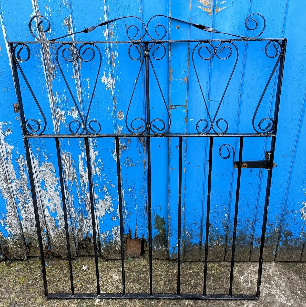 Set Of Garden Gates & Matching Side Gate - Image 2