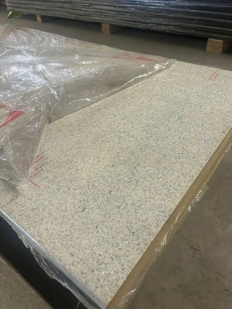 New end of line kitchen worktops - Image 1
