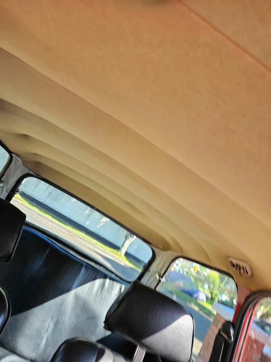 Austin Mini 1985 - Image 1