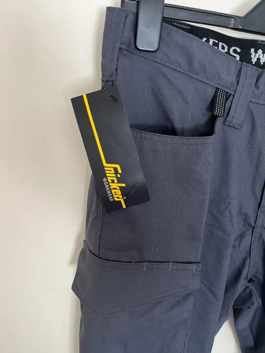 Brand New Snickers 6800 Work Trousers, Multiple Pairs, Size 32 32 - Image 3