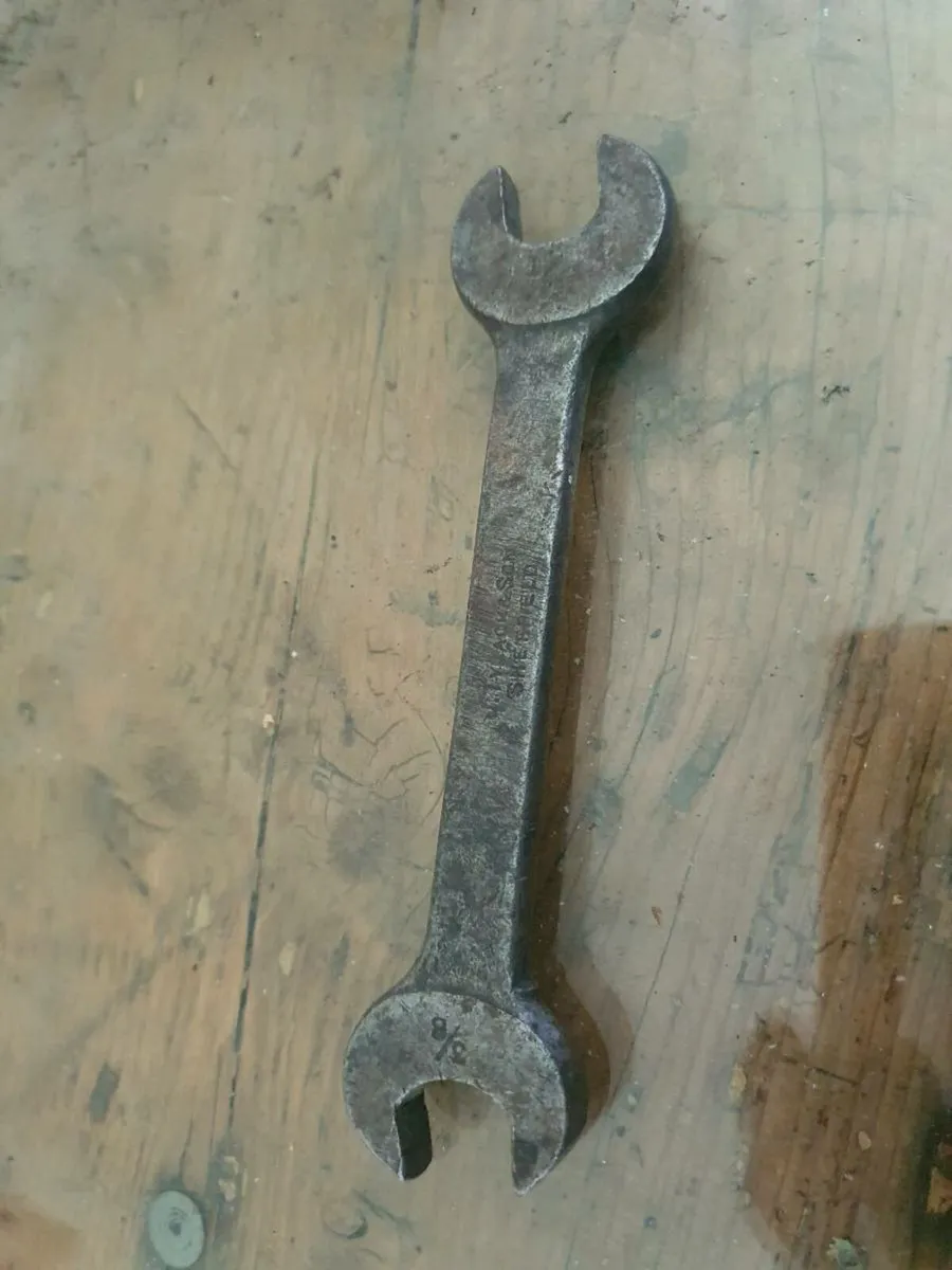 J tyzack and son shelffield antique spanner rare - Image 1