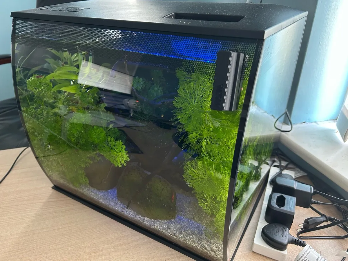 Fluval Flex 57L - Image 1