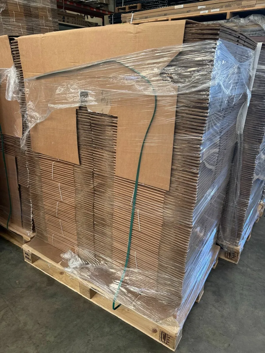 Bundle of 10 brand new cardboard boxes - Image 4