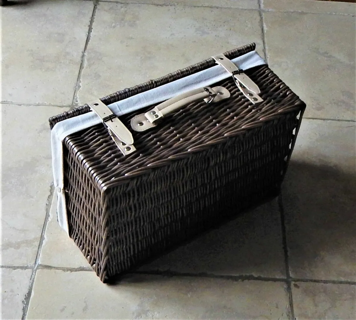 Wicker Hamper Basket - Image 4
