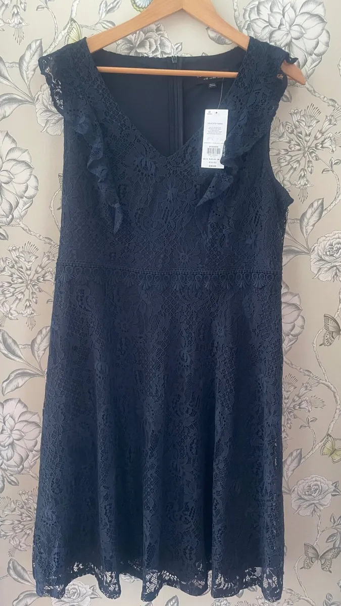 New dress - Image 1