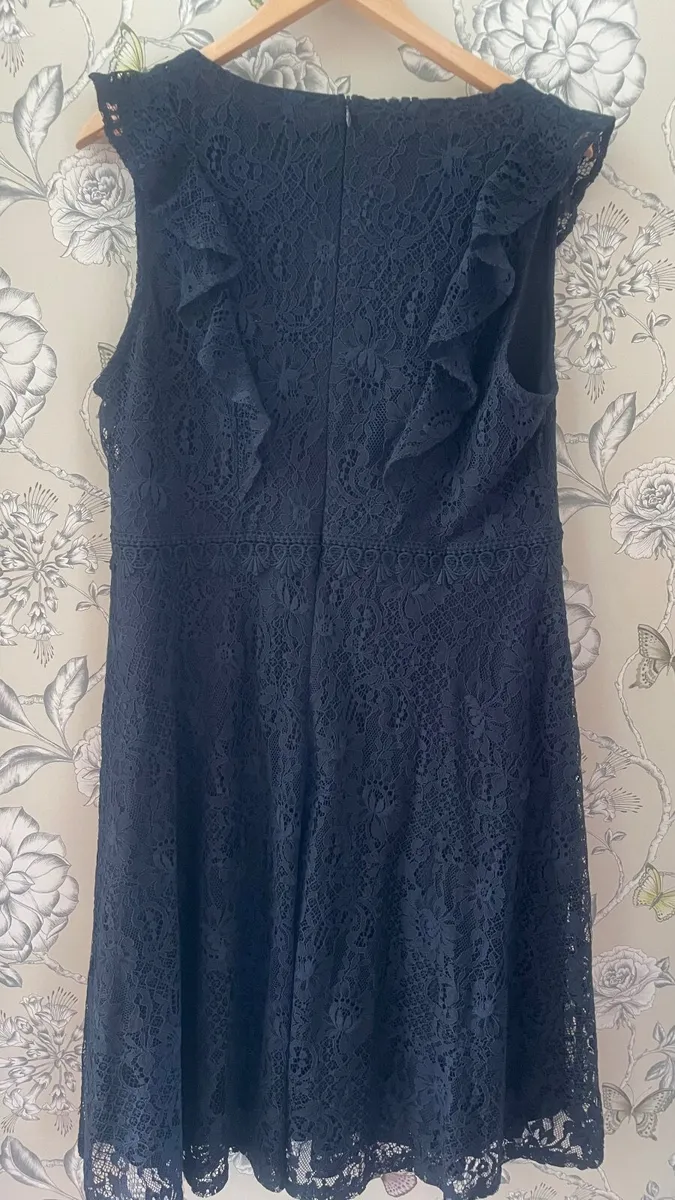 New dress - Image 3