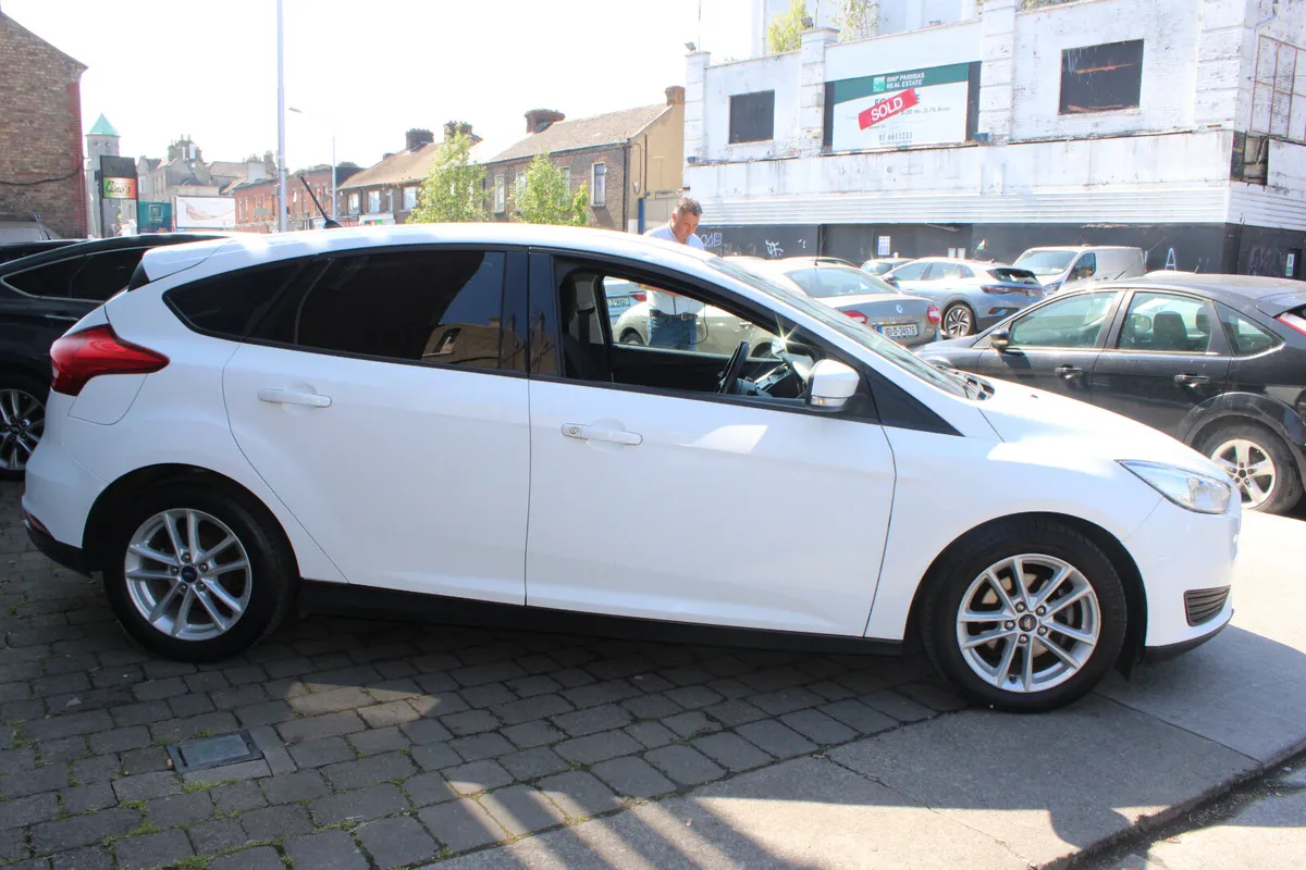 Ford Focus 1.5 VAN STYLE 2017 - Image 3