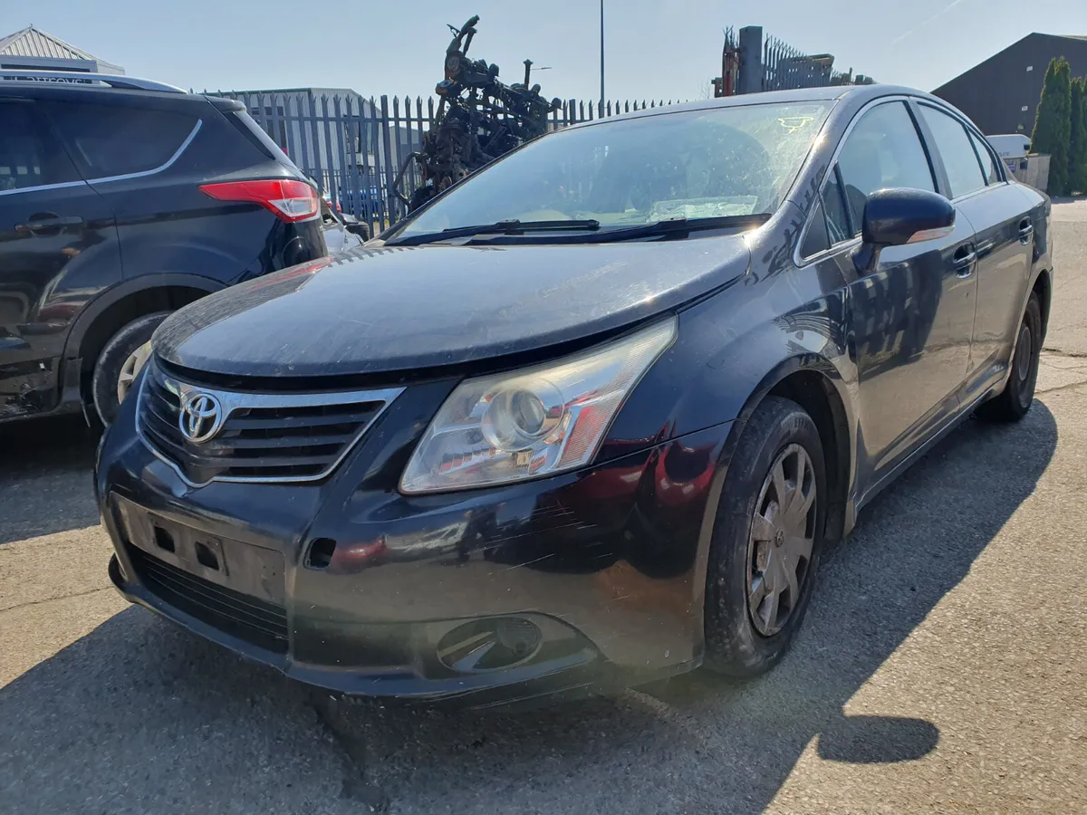 10 TOYOTA AVENSIS  2.0 D4D FOR BREAKING - Image 2