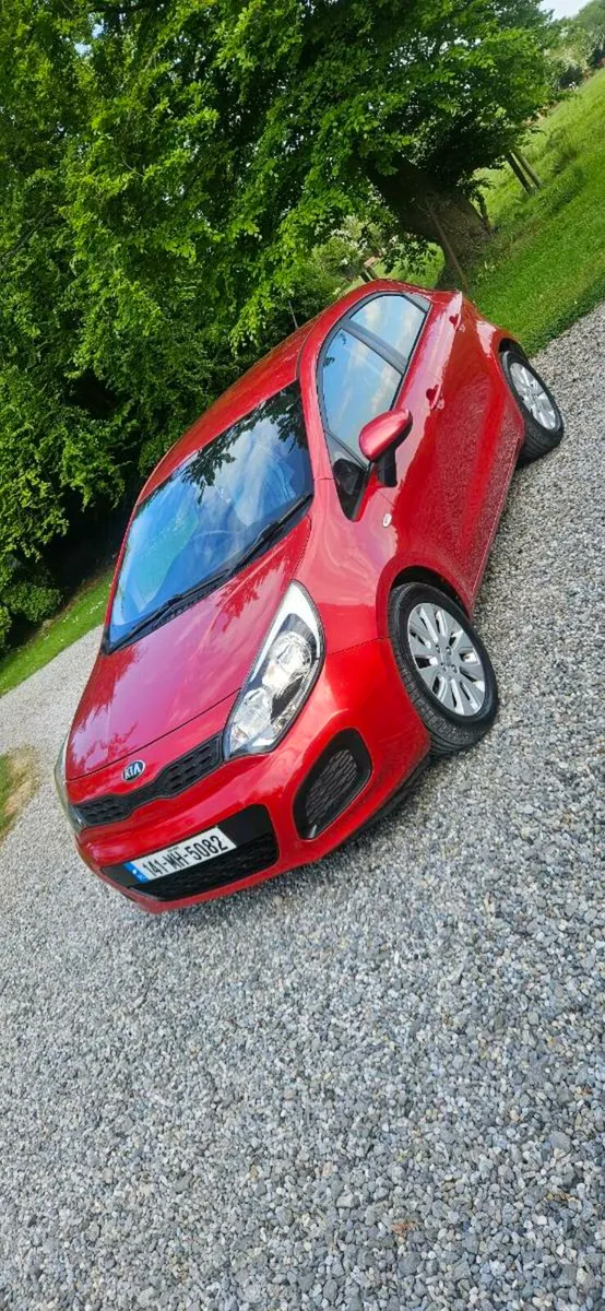2014 kia Rio - Image 1