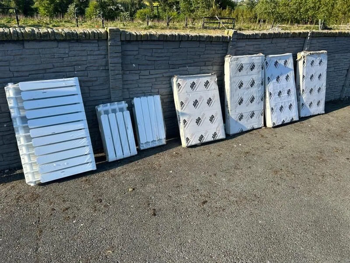 7 x Brand New Italian Aluminium Radiators   Sira Alice Princess and FIR Faral x7 Unused in Original Wrapping - Image 1