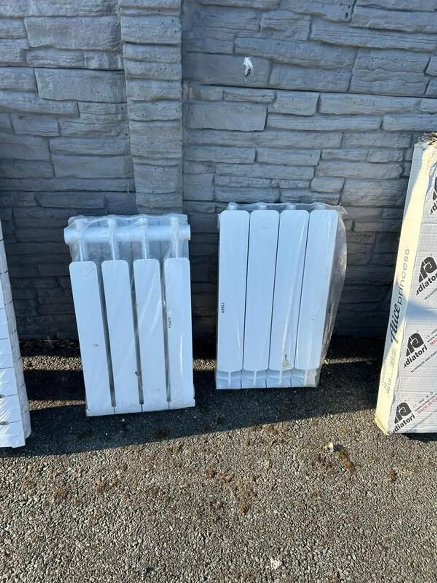 7 x Brand New Italian Aluminium Radiators   Sira Alice Princess and FIR Faral x7 Unused in Original Wrapping - Image 4