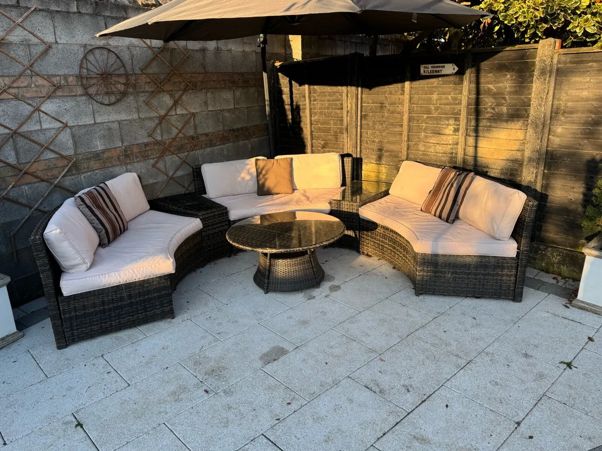 Garden Lounge Set - Image 1