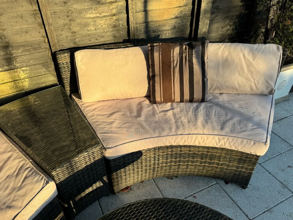 Garden Lounge Set - Image 3