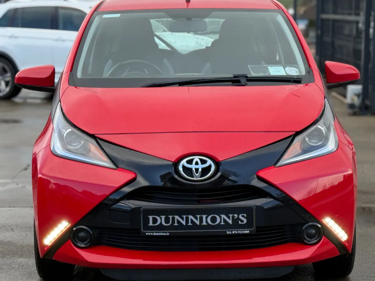 Toyota Aygo, 2016, 1.0 VVT-IX-PLAY 72PS 5DR VVT-I - Image 2