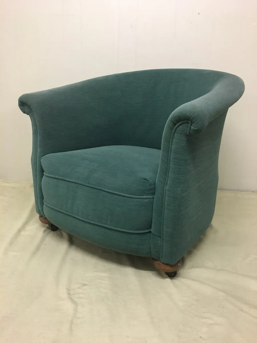 Tub Chair - Image 2