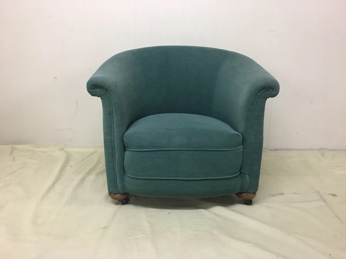 Tub Chair - Image 1