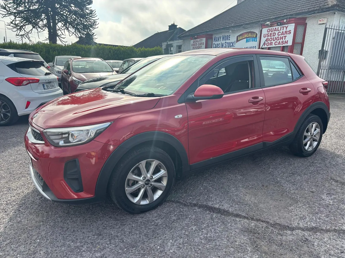 Kia Stonic 2020  1.25   PETROL  ONLY  8,000 KM - Image 3