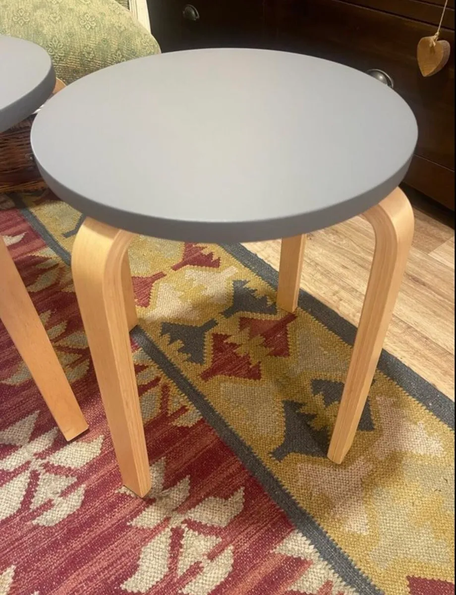 Stools - Image 3