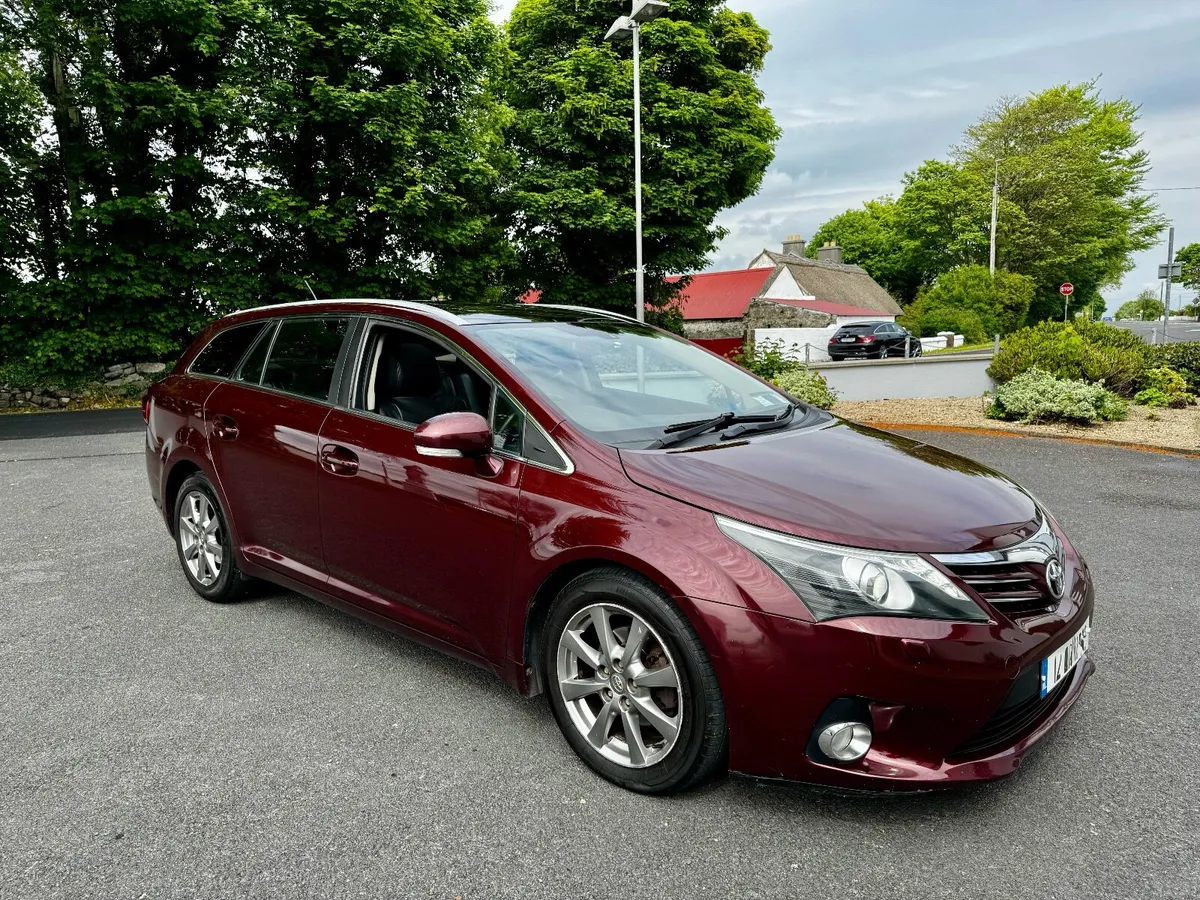Avensis 2.0 D4D Ultra Spec *NCT 02/26 & Tax* - Image 1