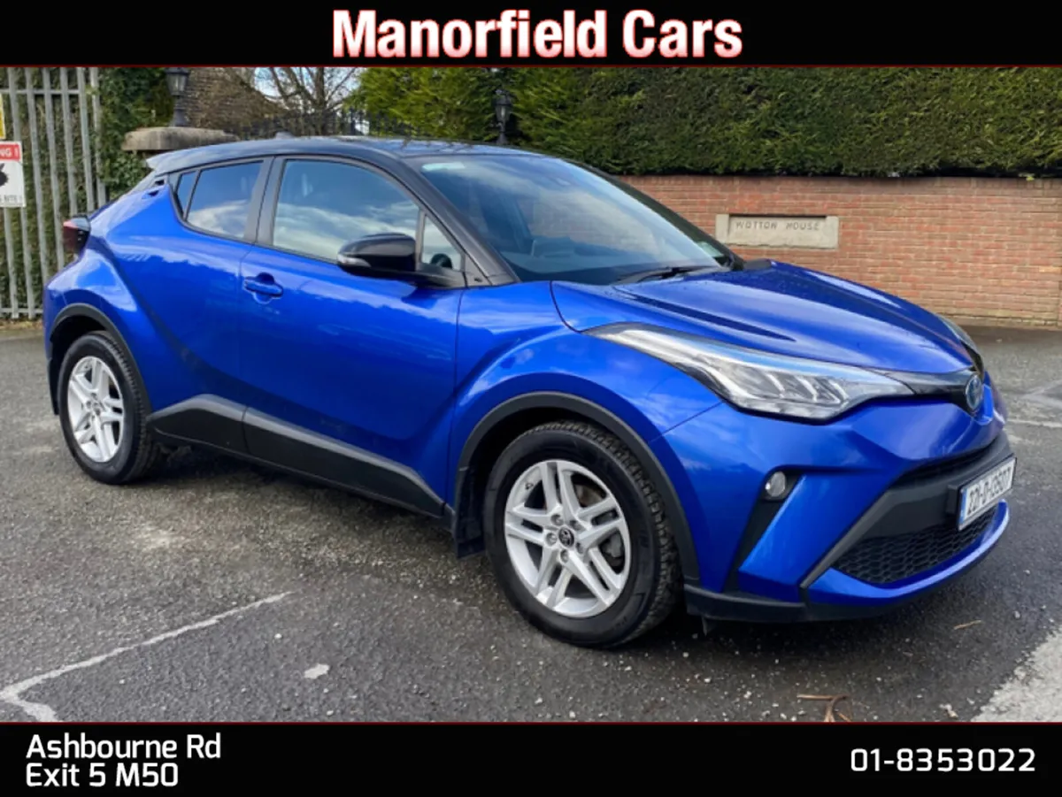 2022 221 Toyota C-HR Luna 1.8 Petrol Hybrid SUV - Image 1