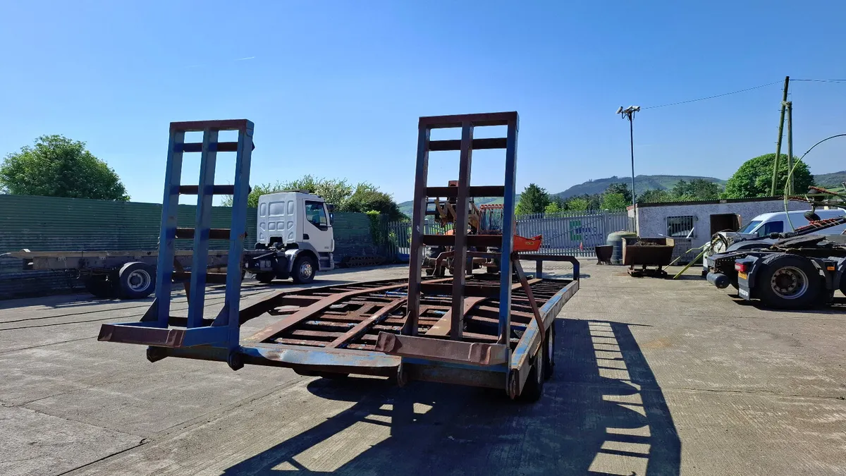 2 Axle  Low Loader , Sprung Draw Bar - Image 4