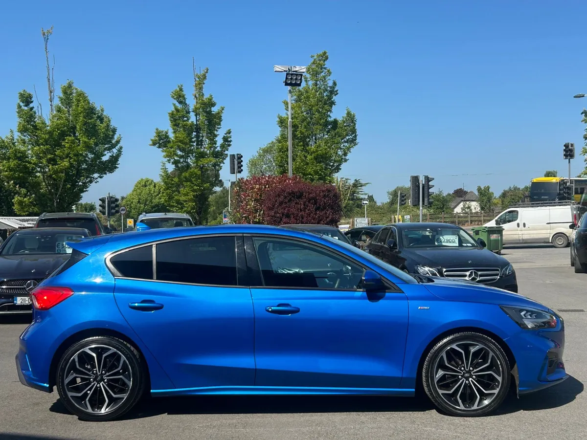 202 Ford Focus ST-Line 1.5 Diesel - Image 4