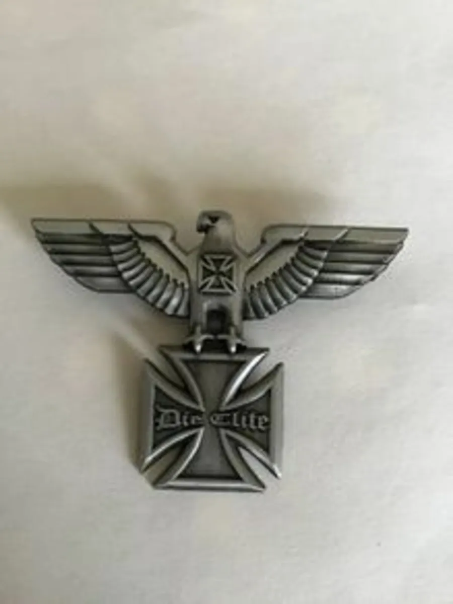 WW2 Memorabilia - German Army Elite Badge (Metal)