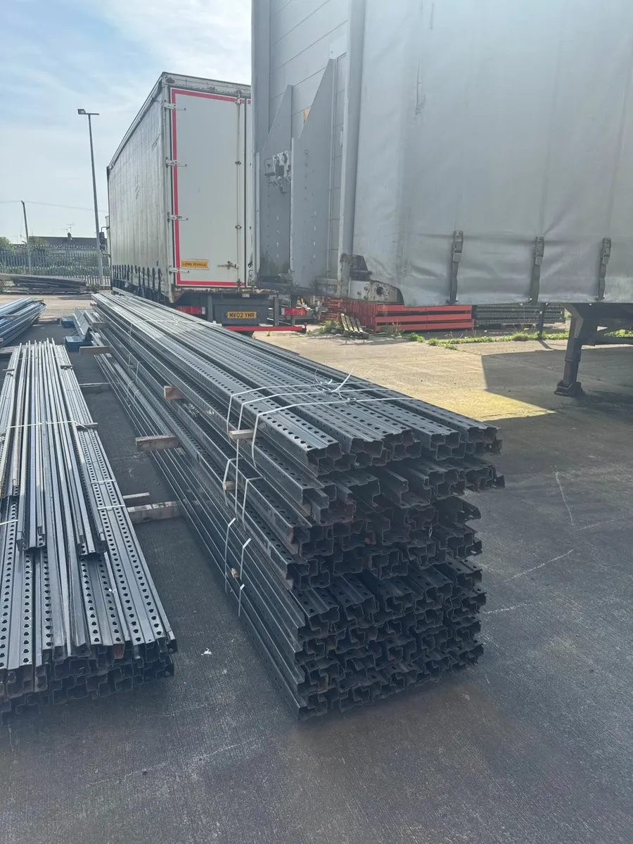 Black 8.1m steel profiles - Image 1
