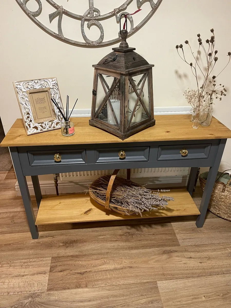 Console Table/Hall Table - Image 4