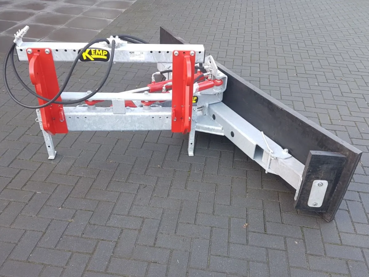 Kemp Galvanized rubber feed scraper (RVS) - Image 3