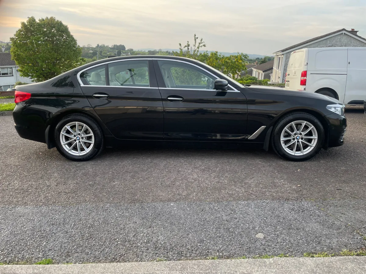 BMW 520d SE 2017 NCT 03/27 TAX 08/25 - Image 4