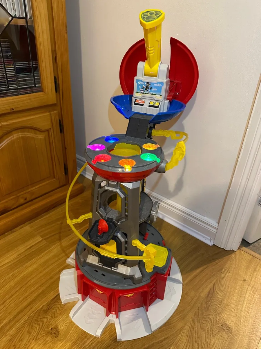 Paw Patrol Adventure City Tower Toy - Image 1