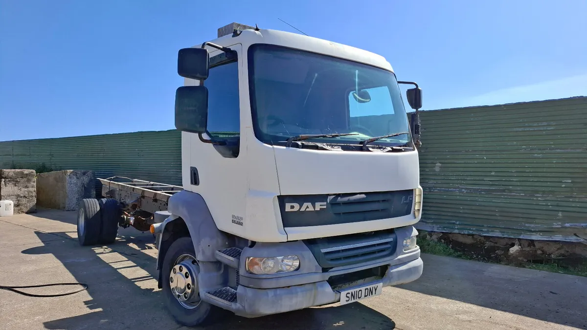 2010 Daf LF 55 220 , Day Cab , Chassis Cab  14 Ton - Image 1