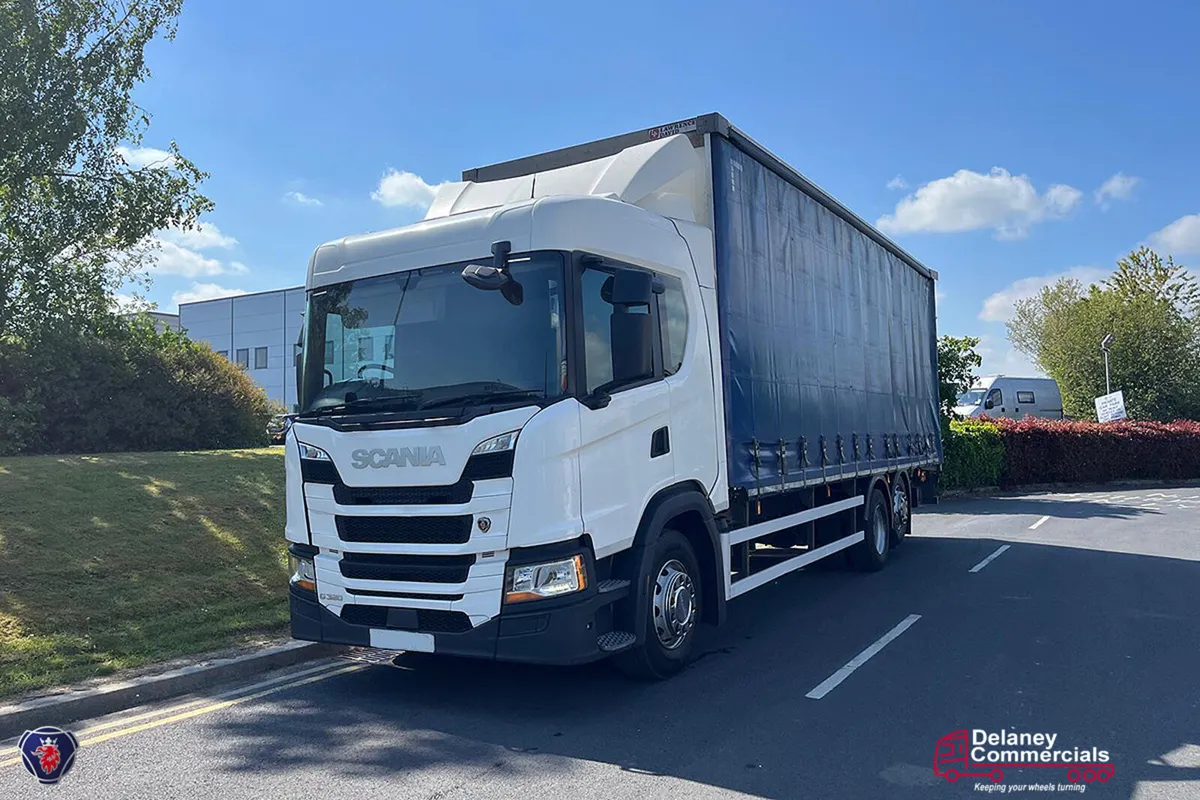 2019 Scania G320 4x2 curtainsider for sale - Image 1