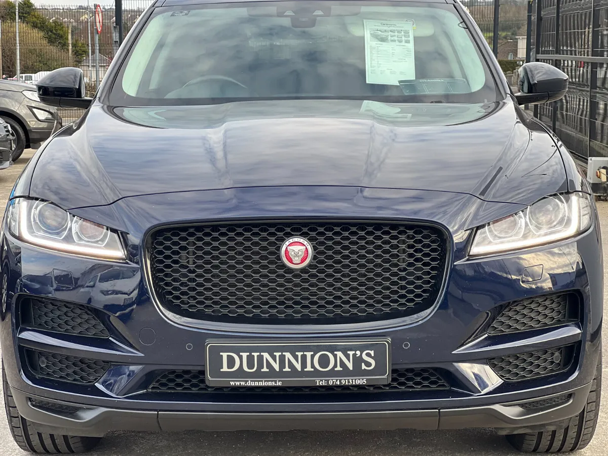 Jaguar F-Pace, 2020, 2.0 D RWD CHEQUER 5DR AUTO - Image 2