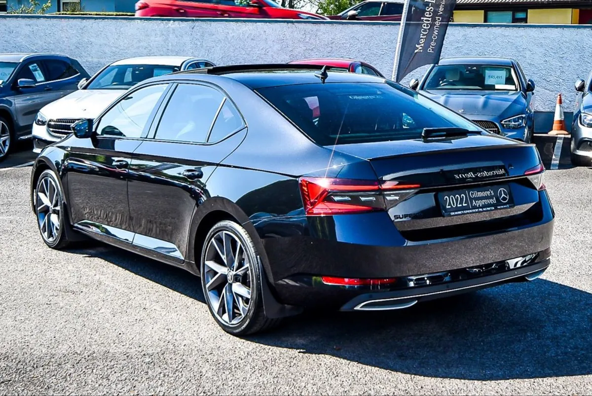 Skoda Superb Sport 2.0tdi 150HP Pan Roof - Image 2