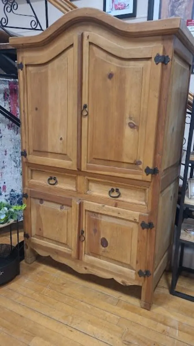 Larder unit,solid Mexican pine. - Image 1